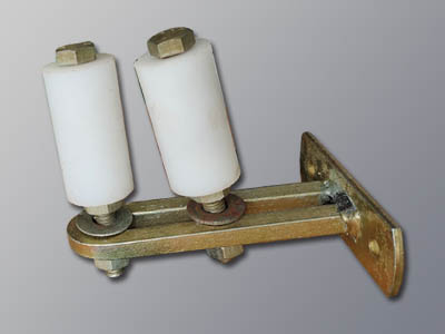 Gate runner with nylon bush